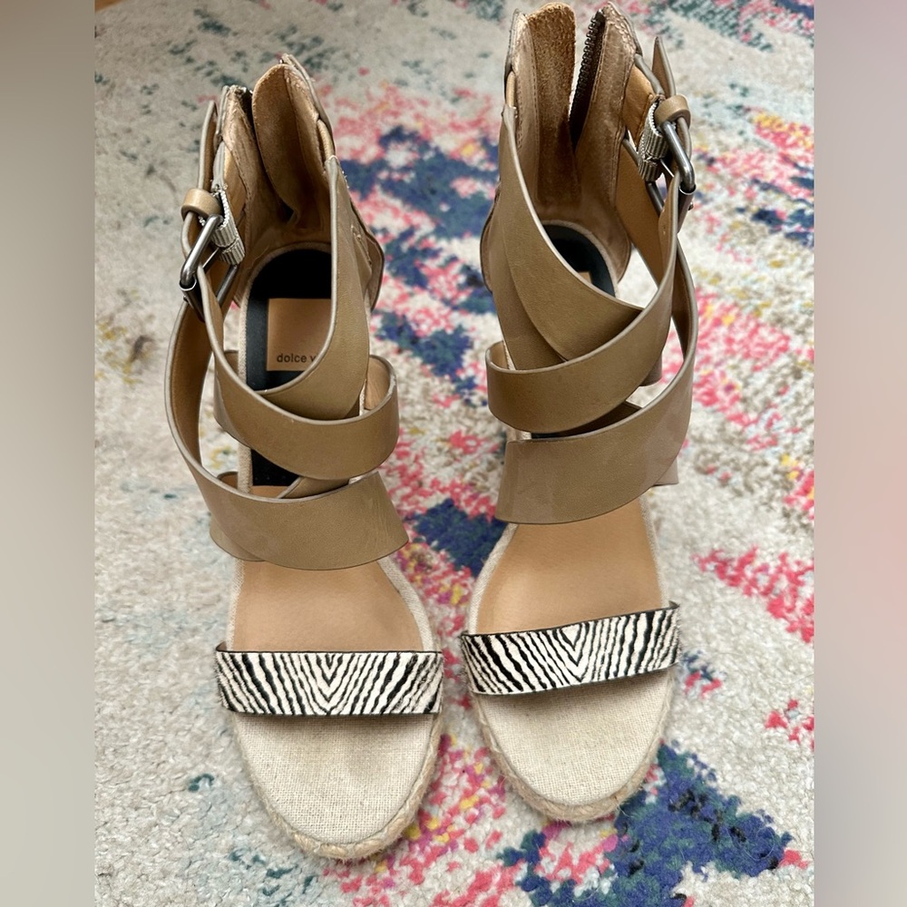 Dolce Vita Wedge Kova leather calf hair Zebra wedge Size 7.5